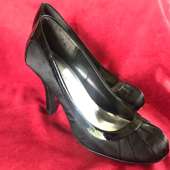 Pulse black satin and Patton leather heels Size 9 - Picture 2 of 7